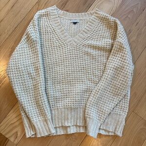 American Eagle Outfitters Cream V-Neck Sweater